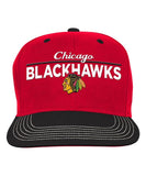 CHICAGO BLACKHAWKS RETRO FLATBRIM JR SNAPBACK HAT - Chicago-Blackhawks-Retro-Flatbrim-Snapback-Hat-Front-min