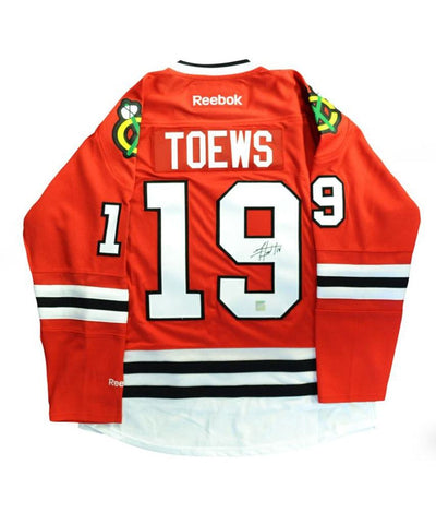 JONATHAN TOEWS CHICAGO BLACKHAWKS FRAMEWORTH AUTHENTIC SIGNED JERSEY - Jonathan-Toews-Chicago-Blackhawks-Frameworth-Signed-Hockey-Jersey-min