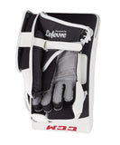 CCM EXTREME FLEX E3.9 INT GOALIE BLOCKER - ccm_2017_eflex_e39_blocker_front_01_611e4c13-a491-4359-a3f3-f439a4272f83